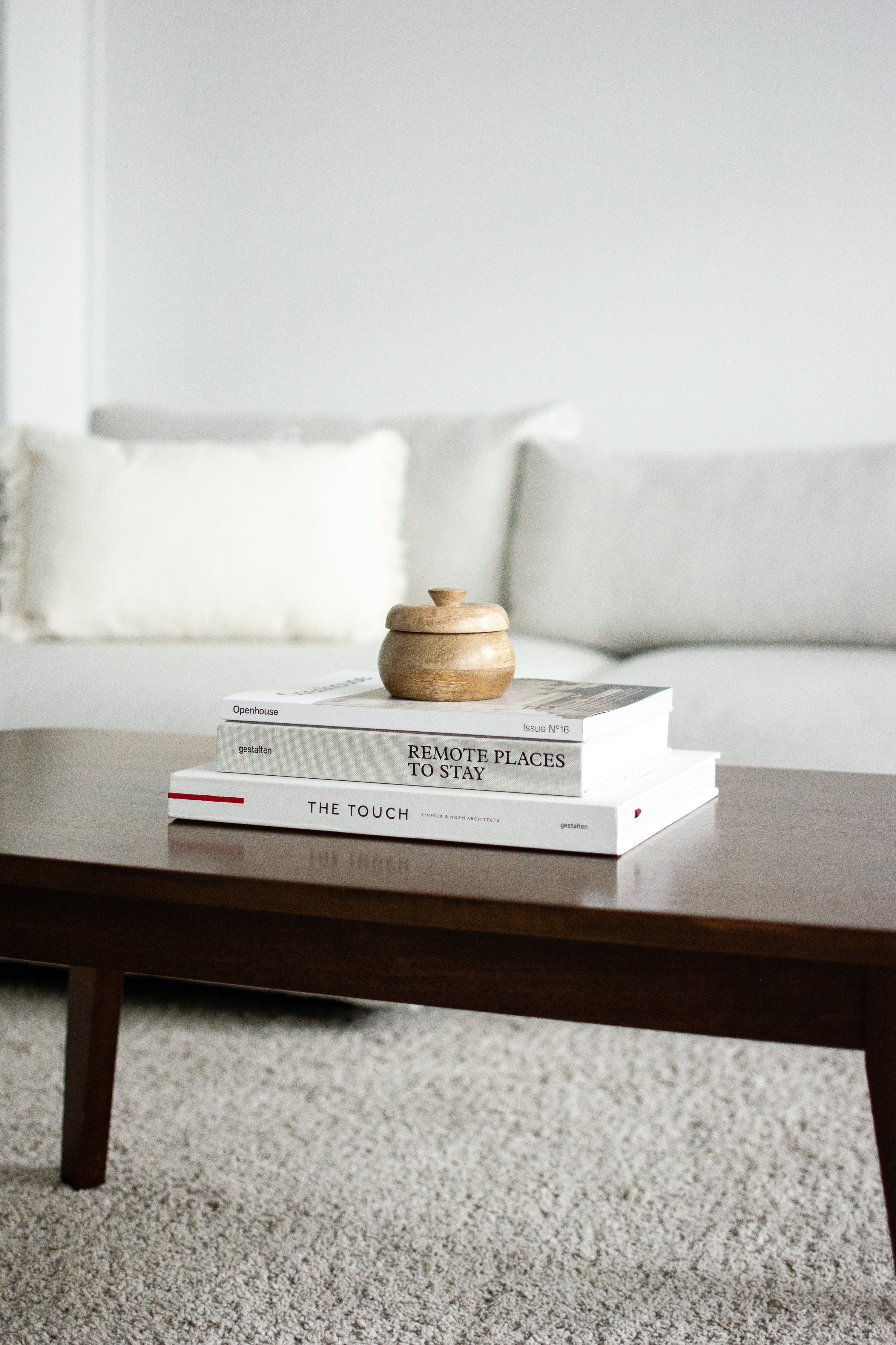 Books and Lifestyle Magazines