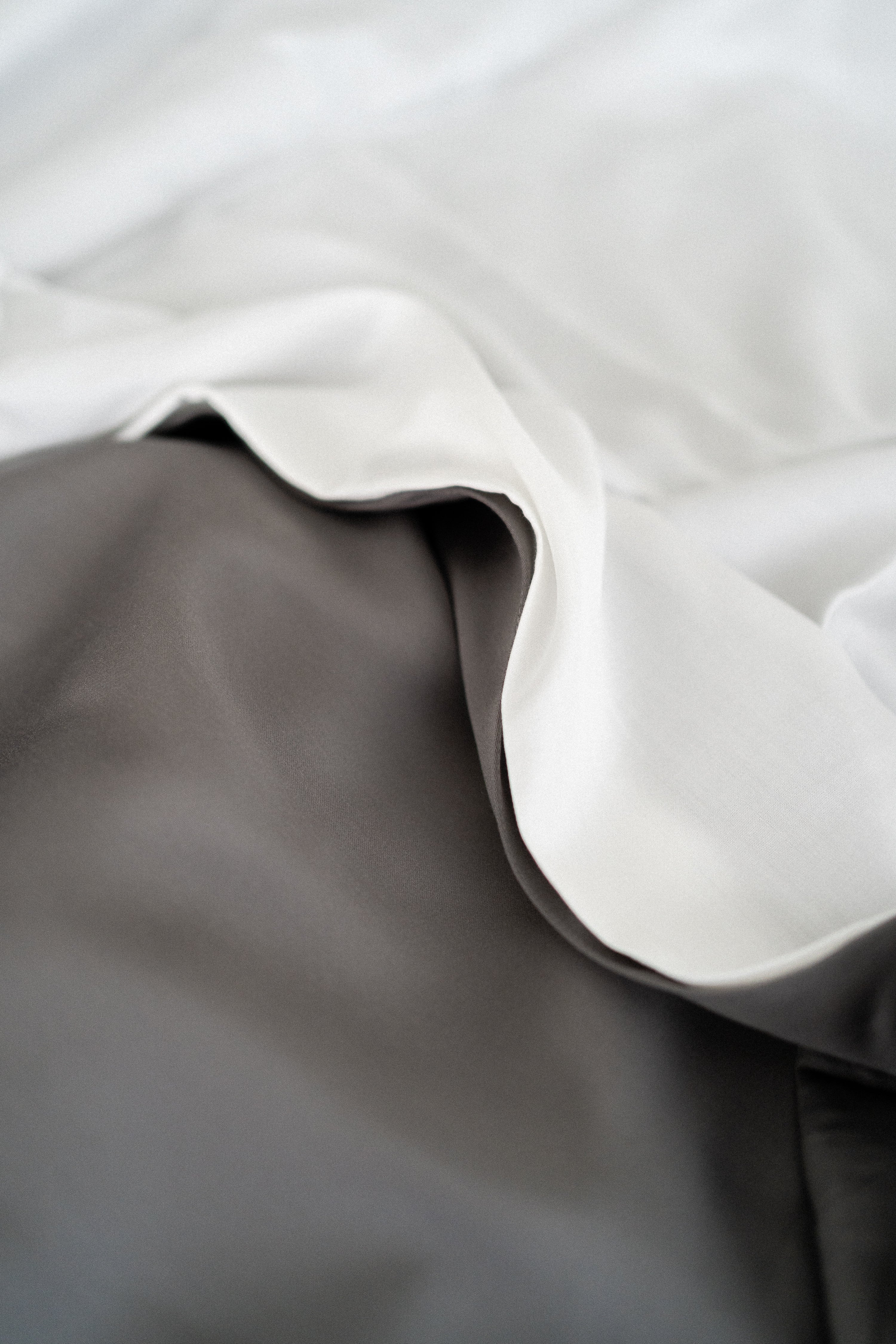 TENCEL™ Duvet Cover Set | Chalk White x Granite Grey