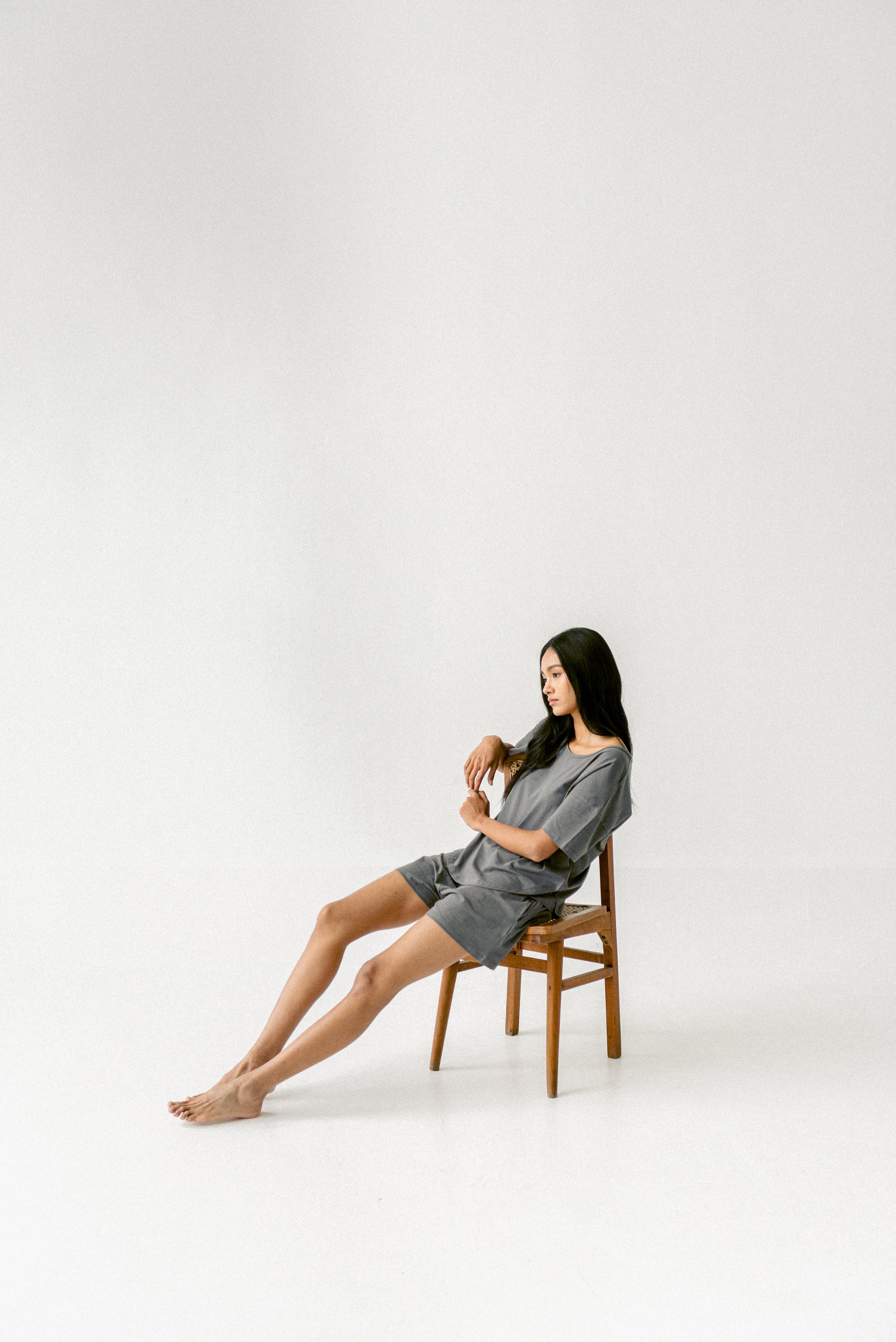 Organic Cotton Laze Tee | Graphite