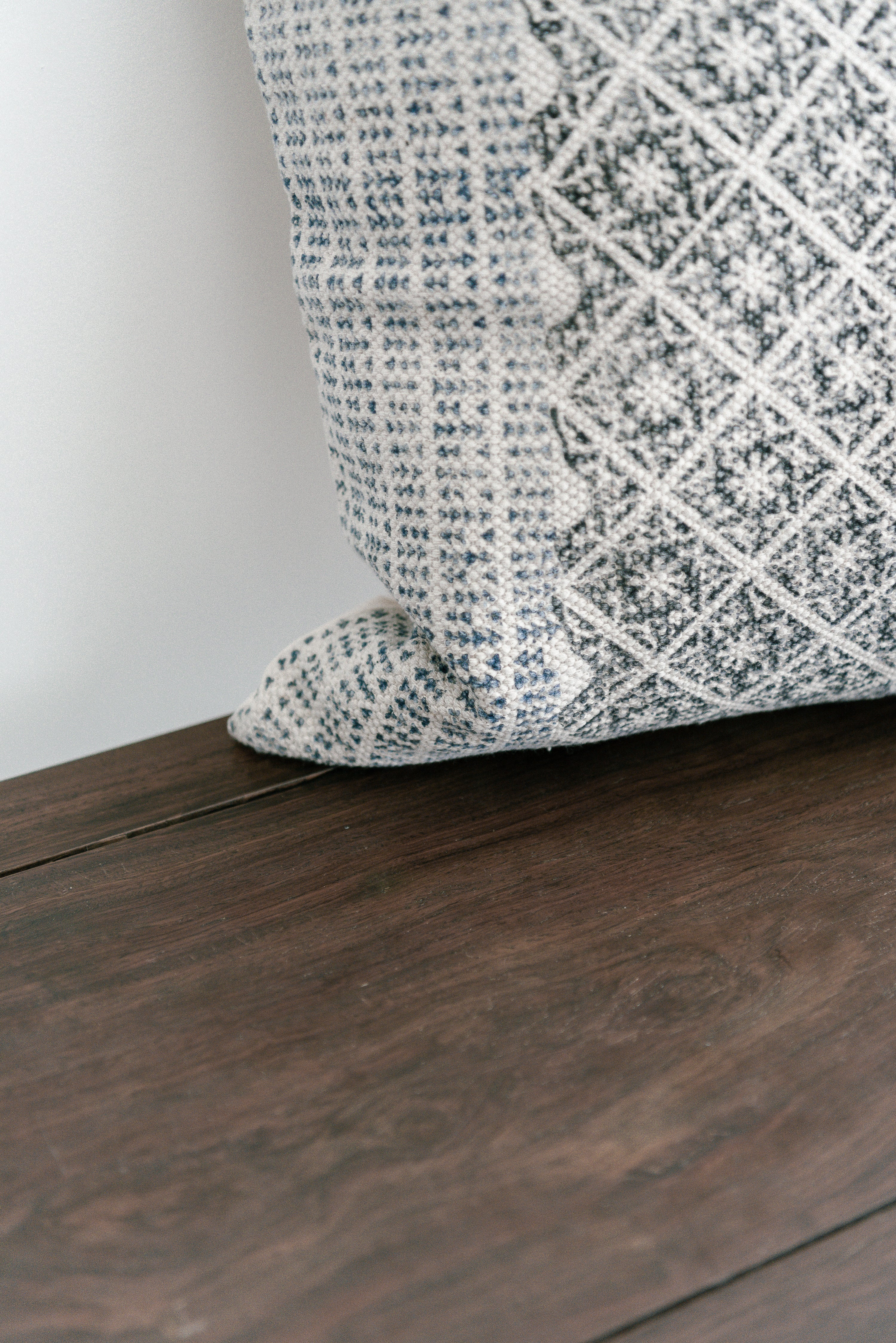 Glenda Cushion Cover