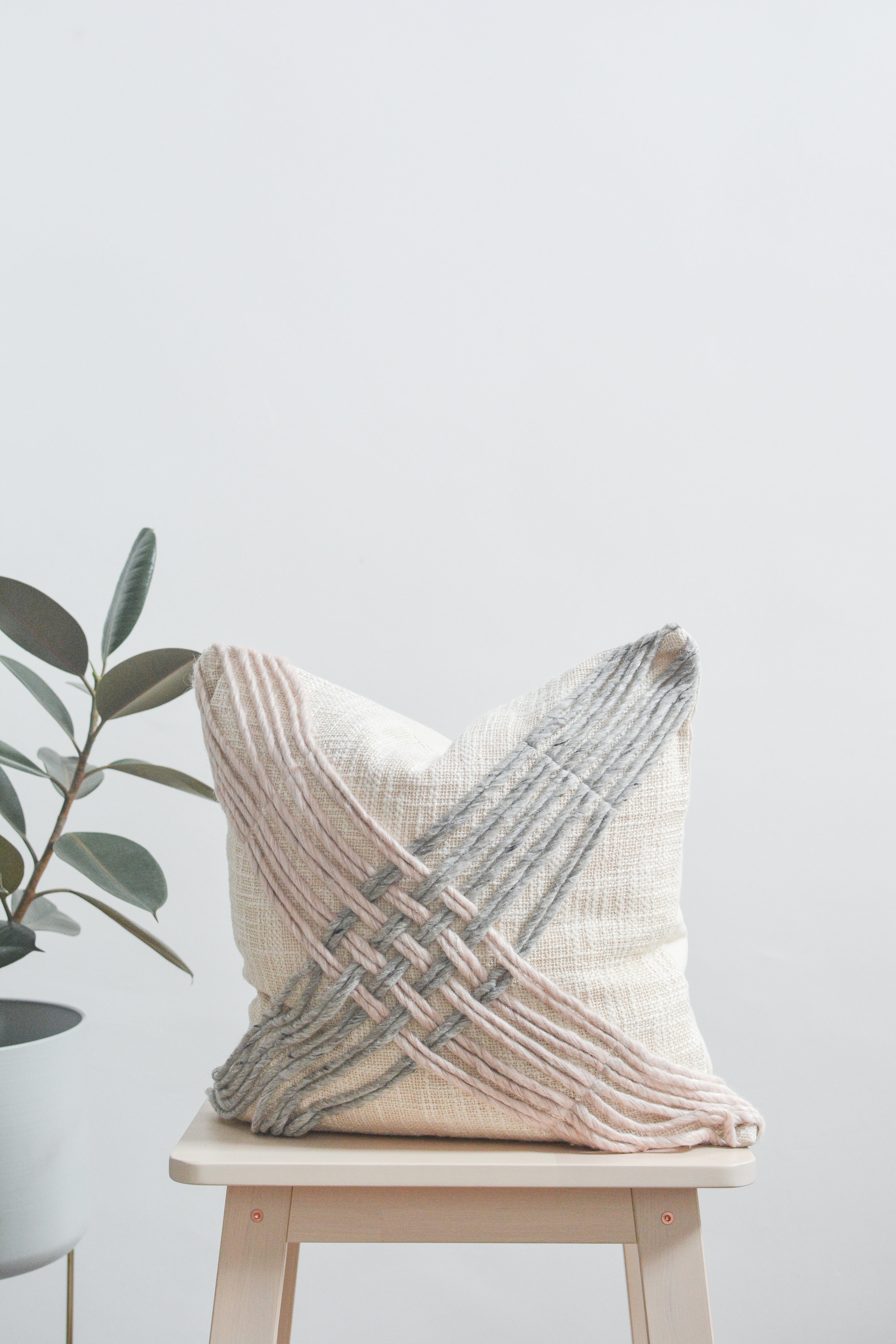 Beverly Cushion Cover