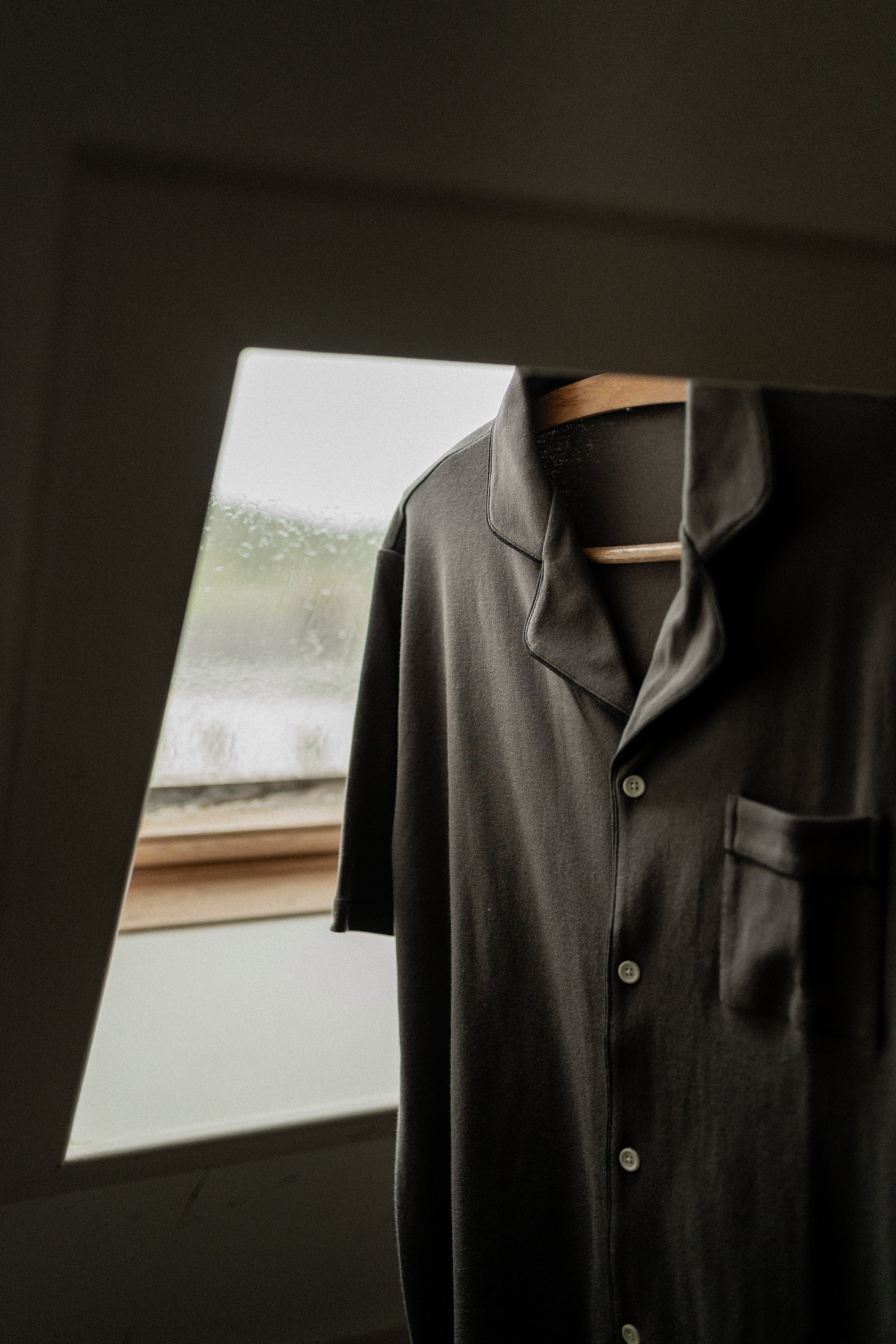 The Short Set – Men | Graphite